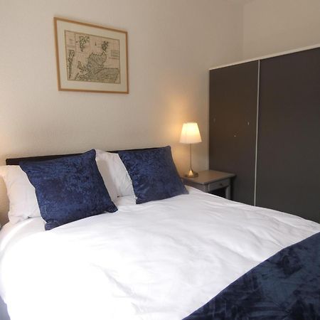 Central 2-Bed Flat In EDI Buitenkant foto