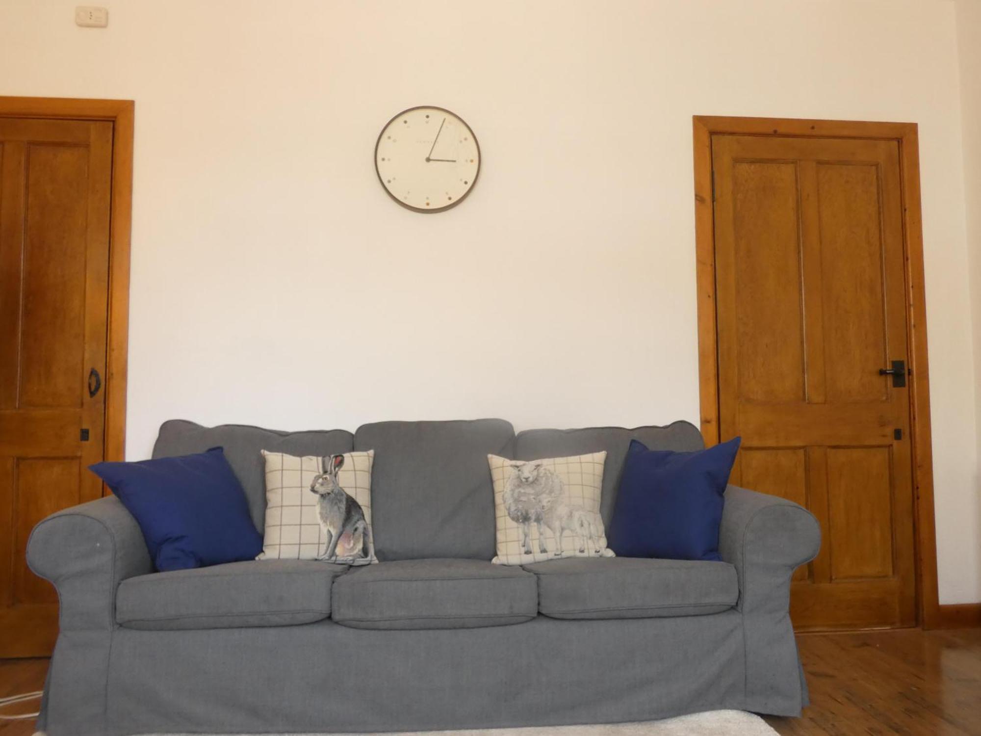 Central 2-Bed Flat In EDI Buitenkant foto